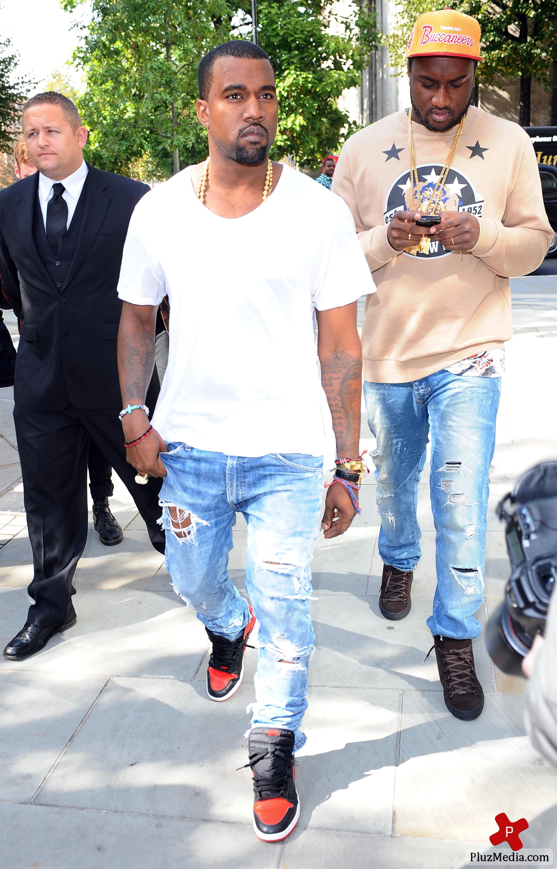 Kanye West - London Fashion Week Spring Summer 2012 - Christopher Kane - Front Row | Picture 81751